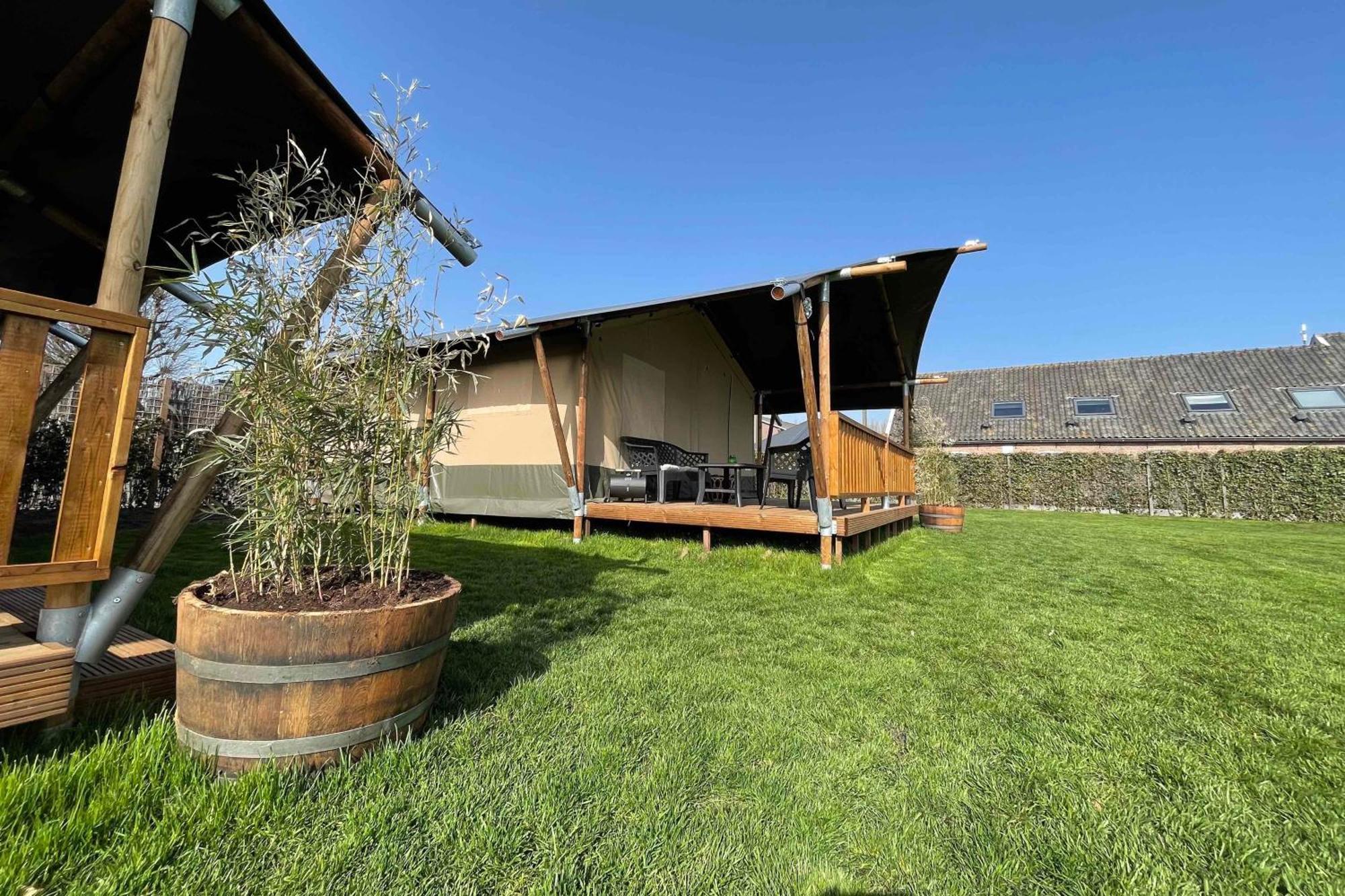 Glamping De Hof Van Eeden Warmond Exterior photo